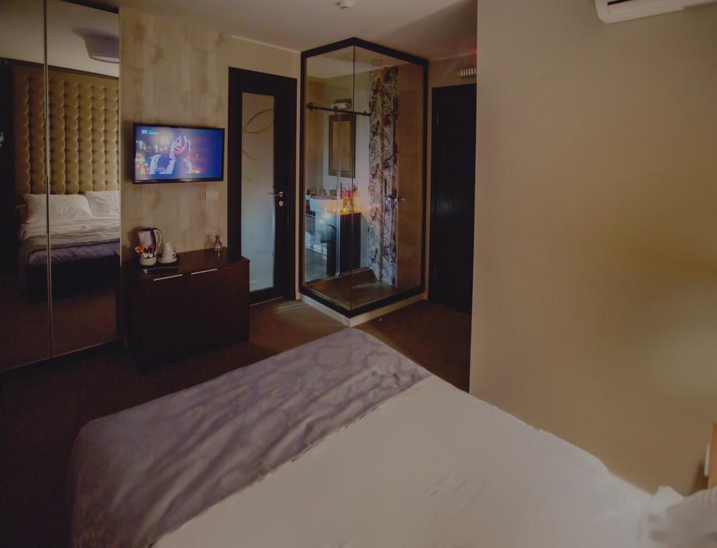 Luxury Rooms Luca And Deluca Белград Екстериор снимка